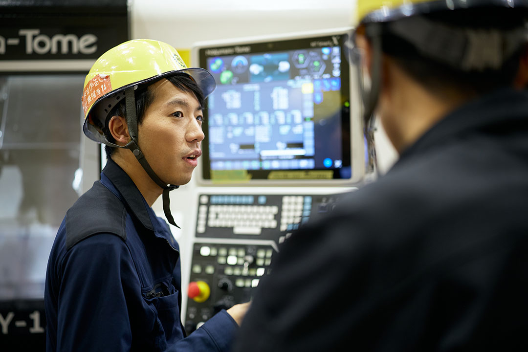 社員の働く様子写真B